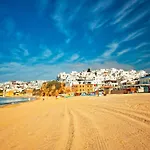 아파트 Casa Da Horta-ch10- 2-zimmer-wohnung- Pool By Interhome