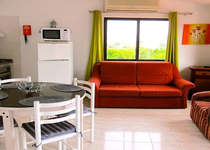 Casa Da Horta-ch10- 2-zimmer-wohnung- Pool By Interhome * Albufeira