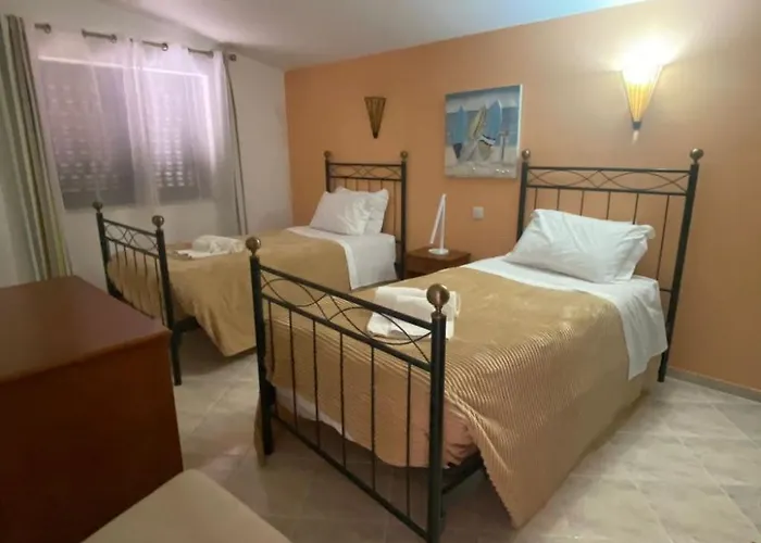 Casa Da Horta-ch10- 2-zimmer-wohnung- Pool By Interhome Apartment *